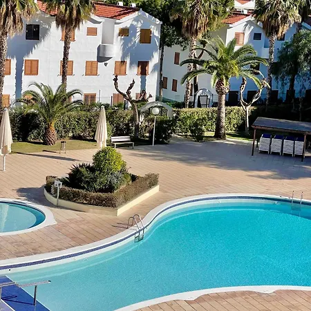 Punta Prima Y Vistas Piscina Apartment *